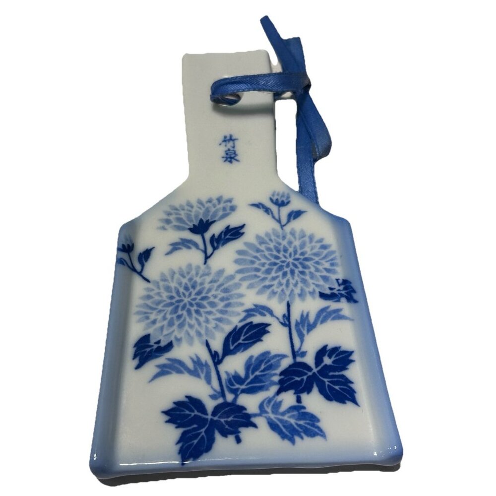 VTG hand grater ginger garlic daikon oroshigane grater Porcelain Blue Chef Zest